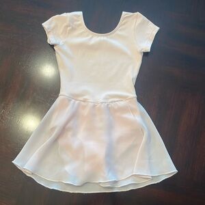 Bloch- Girls Short Sleeve Skirted Leotard (light pink)